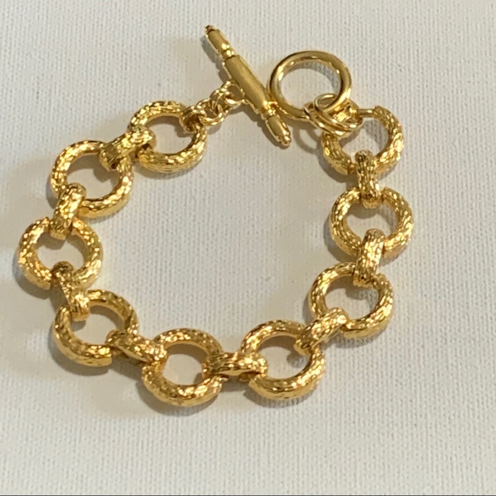 Kenneth Lane KJL Lightweight Gold Plated Bracelet - Picture 2 of 7